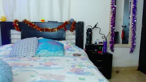 Snapshot of allyson_collins_ chatting on January 9, 2025, 4:19 am Allyson collins online show from January 9, 2025, 4:19 am