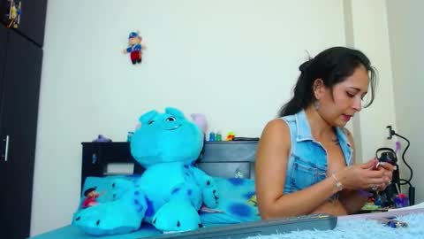 Snapshot of allyson_collins_ chatting on November 7, 2025, 8:53 pm Allyson collins online show from November 7, 2025, 8:53 pm