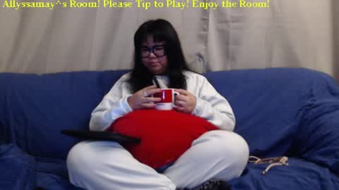 Allyssamay online show from February 2, 2025, 3:43 am