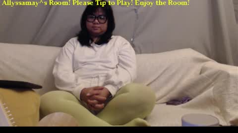 Allyssamay online show from December 4, 2025, 4:22 am