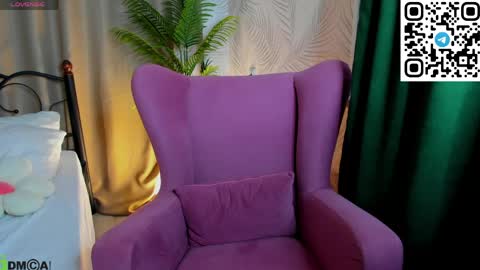 alma_jons online show from April 15, 2026, 12:28 am