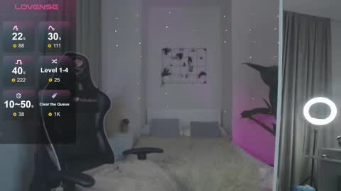 Amina online show from February 3, 2025, 3:38 pm