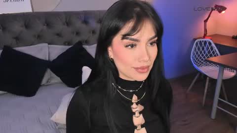 Mia online show from July 24, 2026, 4:27 pm