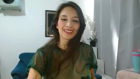 Snapshot of almaglow chatting on May 16, 2026, 4:17 pm Alma online show from May 16, 2026, 4:17 pm