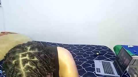 Snapshot of alman_femdomm chatting on October 31, 2025, 12:55 am Isahias online show from October 31, 2025, 12:55 am