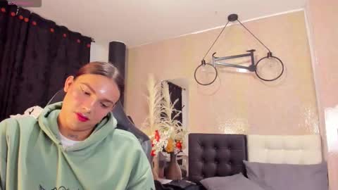 Santy online show from February 6, 2026, 6:22 pm