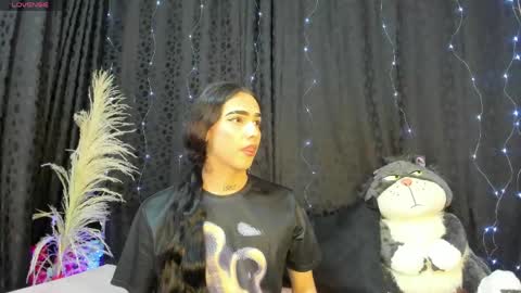 Snapshot of almazz_ chatting on May 20, 2026, 7:20 pm Santy online show from May 20, 2026, 7:20 pm