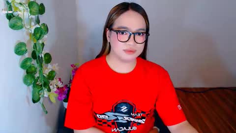 Snapshot of almirablont13 chatting on November 28, 2025, 4:09 pm Almira online show from November 28, 2025, 4:09 pm