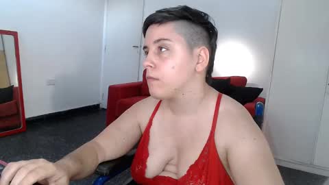 Almond online show from December 19, 2024, 9:28 pm