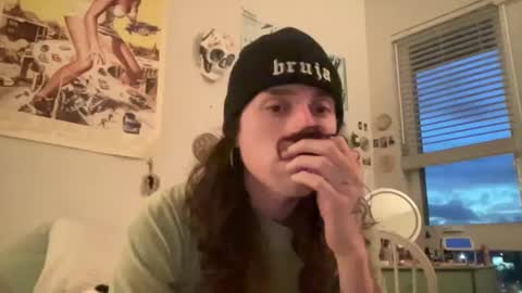Snapshot of aloexvera chatting on March 6, 2025, 2:30 am aloexvera online show from March 6, 2025, 2:30 am