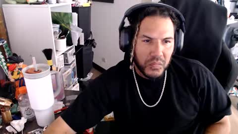simplyfaded online show from May 25, 2026, 2:39 am