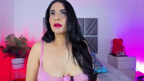 alombramorris online show from May 26, 2026, 11:28 am