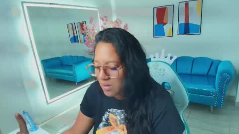 Alondra  online show from January 14, 2026, 3:56 am