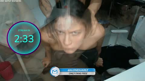 Alondra Suarez online show from November 10, 2025, 3:11 pm