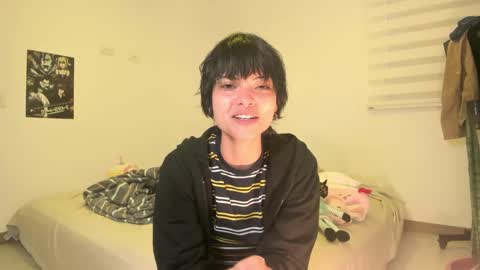 Snapshot of alone_together_ chatting on December 23, 2024, 10:44 pm luca or garu D online show from December 23, 2024, 10:44 pm