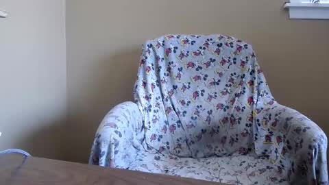 Snapshot of aloneandjustme chatting on March 9, 2025, 7:26 pm JustMe online show from March 9, 2025, 7:26 pm