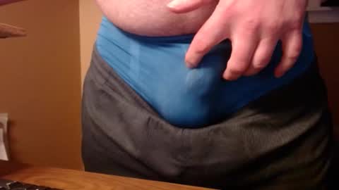 Snapshot of aloneandjustme chatting on December 4, 2025, 10:40 pm JustMe online show from December 4, 2025, 10:40 pm