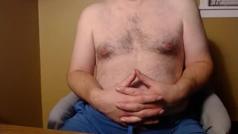 Snapshot of aloneandjustme chatting on December 17, 2025, 10:32 am JustMe online show from December 17, 2025, 10:32 am