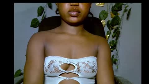 alo online show from December 19, 2025, 9:22 pm