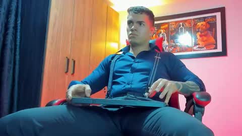 alpha_dominus_ online show from January 12, 2026, 4:50 am