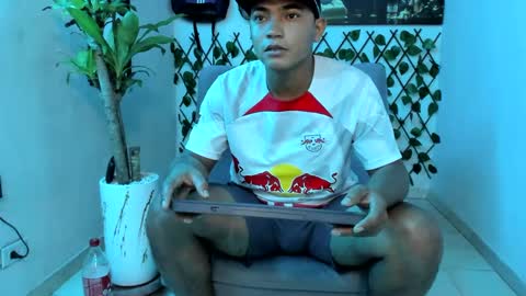 Snapshot of alpha_pprs chatting on December 3, 2024, 1:30 am Alpha pprs online show from December 3, 2024, 1:30 am