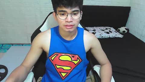 Angelo online show from October 31, 2025, 6:47 am