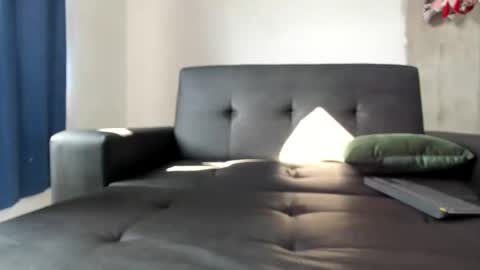 alpha smit online show from February 4, 2025, 8:06 pm