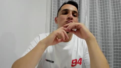 Snapshot of alphadesire69 chatting on February 8, 2026, 4:05 am AlphaDesire69 online show from February 8, 2026, 4:05 am