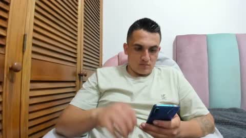 Snapshot of alphadesire69 chatting on June 11, 2026, 12:43 am AlphaDesire69 online show from June 11, 2026, 12:43 am