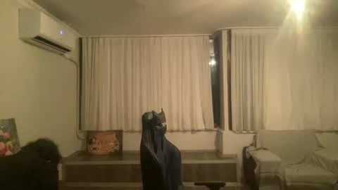 AlphAndre online show from February 17, 2025, 4:37 pm