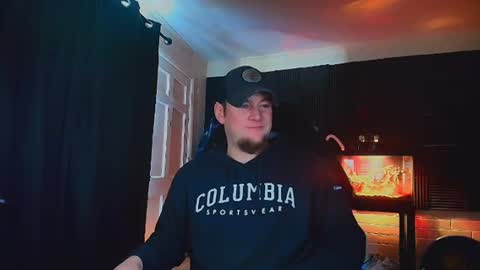 Snapshot of alphanuts101 chatting on January 8, 2025, 5:48 pm Ryno online show from January 8, 2025, 5:48 pm