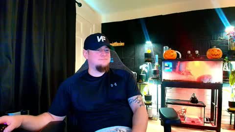 Snapshot of alphanuts101 chatting on October 17, 2025, 5:48 pm Ryno online show from October 17, 2025, 5:48 pm