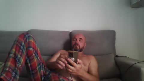 Snapshot of alsi72 chatting on October 3, 2025, 5:10 pm alsi72 online show from October 3, 2025, 5:10 pm