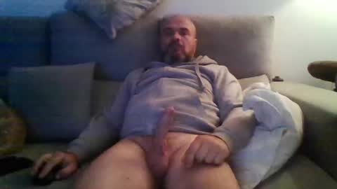 Snapshot of alsi72 chatting on December 13, 2025, 11:32 pm alsi72 online show from December 13, 2025, 11:32 pm