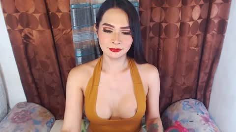 Snapshot of aluxariadnax chatting on February 14, 2025, 2:18 am Ariadna online show from February 14, 2025, 2:18 am