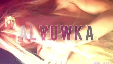 Snapshot of alvuwka chatting on April 15, 2026, 8:10 am Alvuwka online show from April 15, 2026, 8:10 am