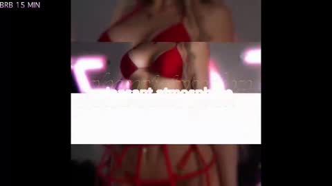 Snapshot of alvuwka chatting on May 12, 2026, 8:11 am Alvuwka online show from May 12, 2026, 8:11 am