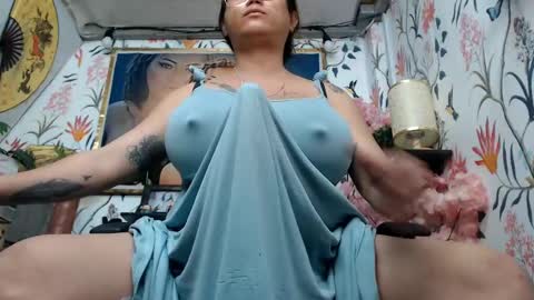 SARAHEYHEYHUGECOCK online show from February 23, 2025, 4:39 am