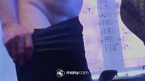 Snapshot of alwaysniceguy2 chatting on December 28, 2024, 9:31 am HoneyMelonGuy online show from December 28, 2024, 9:31 am