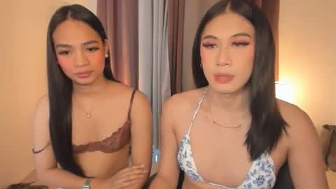 alwina_williams online show from April 7, 2026, 6:25 am