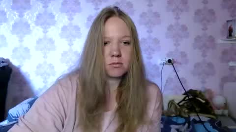 alya764770 online show from June 7, 2026, 7:45 am