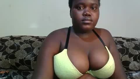 alyabeiby online show from February 10, 2026, 9:19 pm