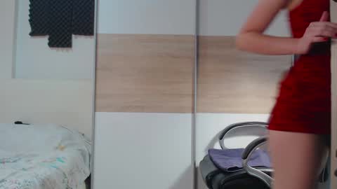 Alice online show from October 22, 2025, 11:43 am