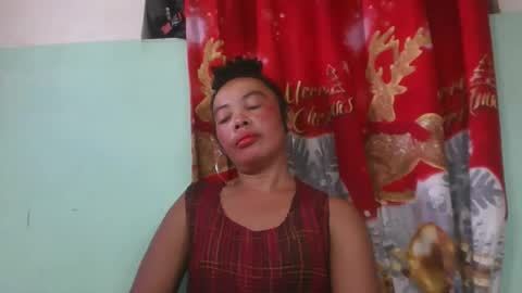 alypierette online show from November 25, 2025, 7:41 am