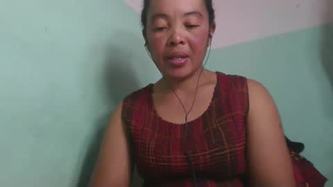 Snapshot of alypierette chatting on May 25, 2026, 8:31 am alypierette online show from May 25, 2026, 8:31 am