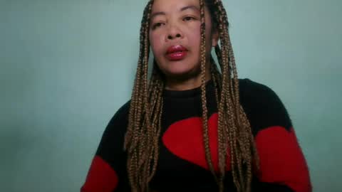 alypierette online show from July 13, 2026, 5:54 am