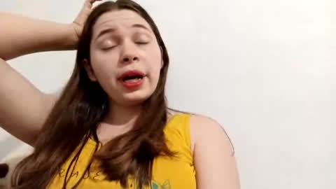 Snapshot of alysaadley chatting on December 16, 2025, 11:26 am Zara online show from December 16, 2025, 11:26 am