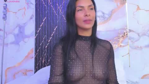 alyson__a online show from November 29, 2025, 12:52 pm