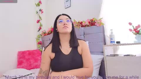 Isabella online show from March 26, 2026, 8:03 pm