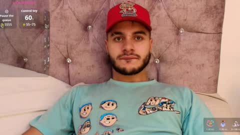 Amadeo Wild online show from November 30, 2025, 3:49 pm